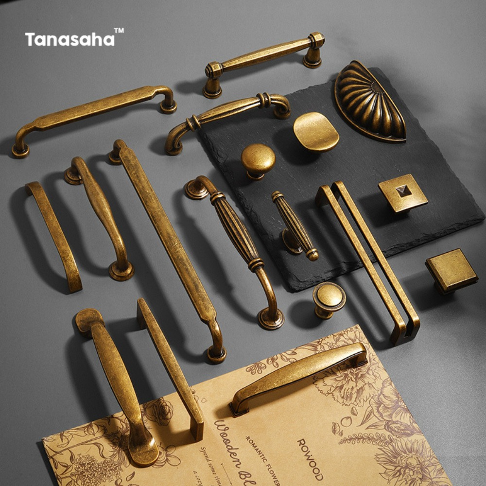 Vintage Furniture Hardware Pulls - 引き出し取手亜鉛合金ヴィンテージ銅キャビネットハンドルワードローブキッチン食器棚ドアノブ家具ハードウェア