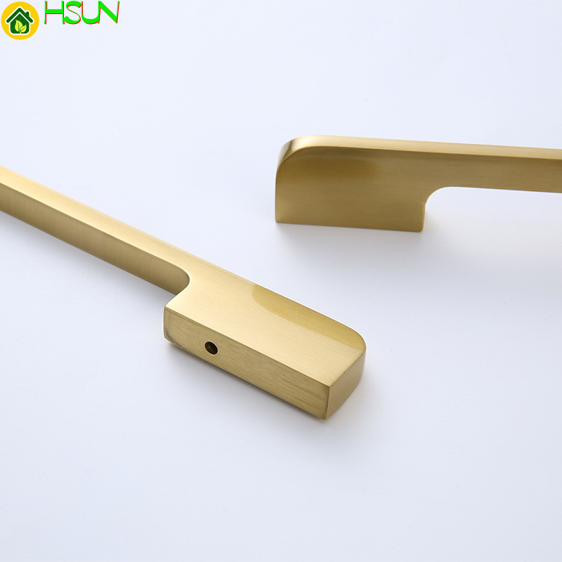 新しい中国のドアゴールド純粋な真鍮ハンドル家具ハードウェアベ - Furniture Hardware Paint のレビューと価格