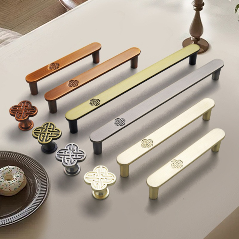 新しい中国風の家具ハンドル亜鉛合金ハンドルワードローブと引き - Furniture And Kitchen Hardware Fitting のレビューと価格