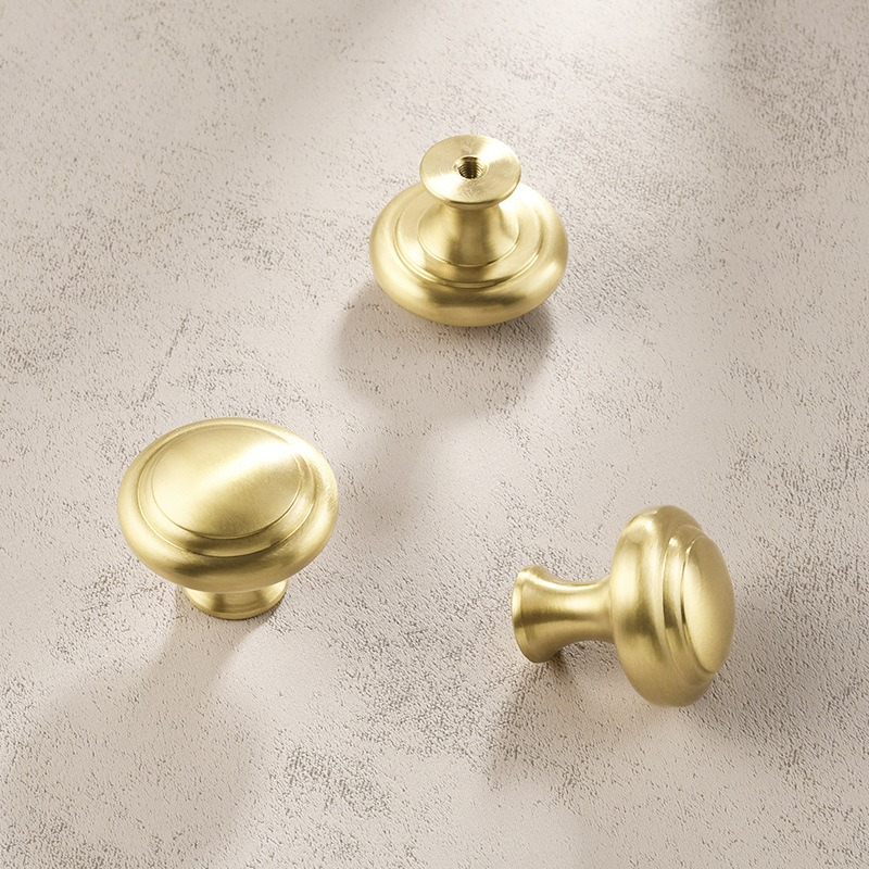 ヨーロッパの真鍮家具ハンドルゴールデンハンドルワードローブと - Furniture And Kitchen Hardware Fitting のレビューと価格