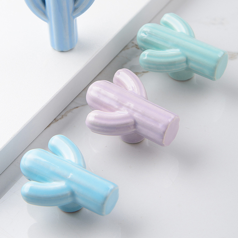 1/4個入り カラフルなセラミックサボテンキャビネットノブ、 - Unique Furniture Hardware Pulls のレビューと価格